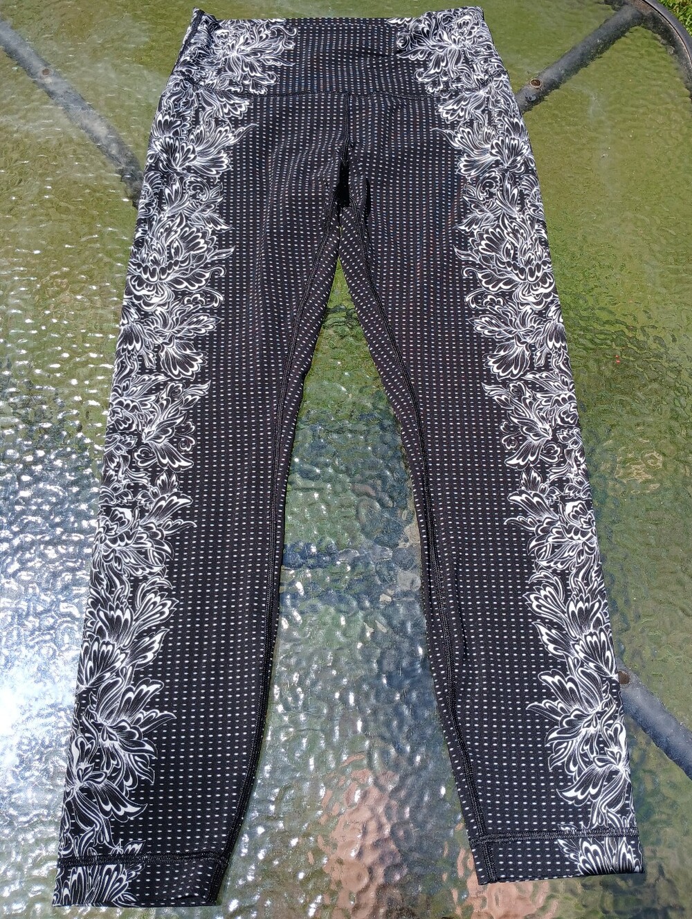 Lululemon Black and White Floral Side-Panel Leggings